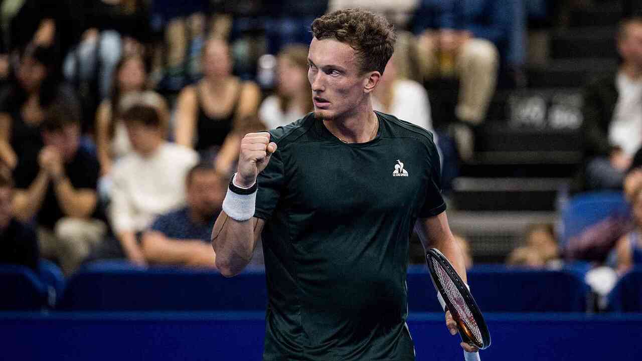 Benjamin Bonzi Jinakkan Servis Keras Reilly Opelka untuk Kedua Kalinya