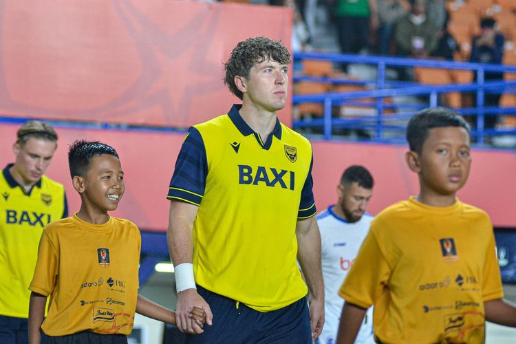 Oxford United Singkirkan MK Dons Lewat Adu Penalti, Ole Romeny Jadi Algojo Perdana